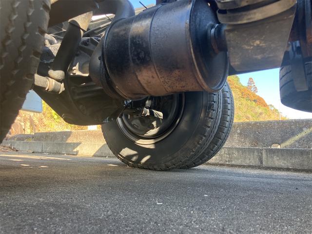 タイタントラック その他　２ｔ　ダンプ　トラック　ＭＴ　後輪ダブル　エアコン　パワーステアリング　パワーウィンドウ　運転席エアバッグ（16枚目）