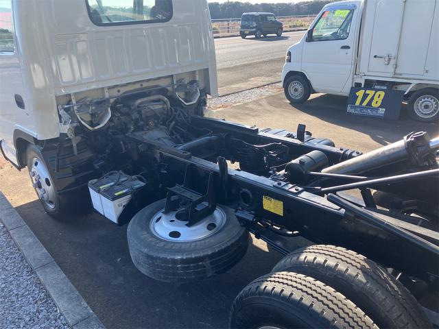 タイタントラック その他　２ｔ　ダンプ　トラック　ＭＴ　後輪ダブル　エアコン　パワーステアリング　パワーウィンドウ　運転席エアバッグ（22枚目）