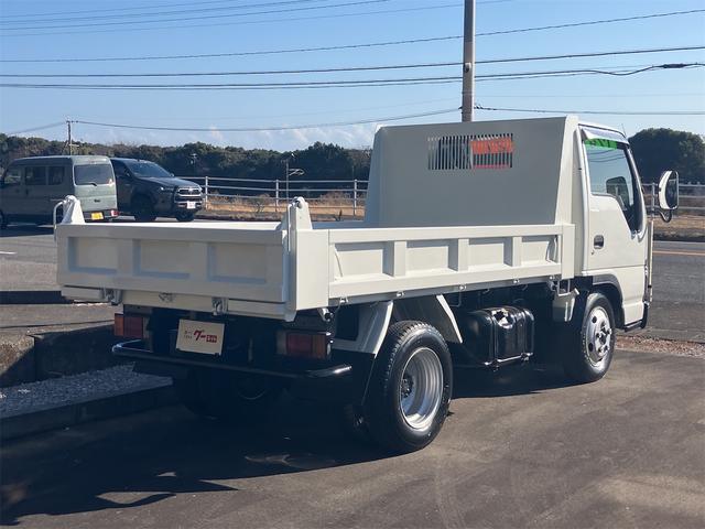 タイタントラック その他　２ｔ　ダンプ　トラック　ＭＴ　後輪ダブル　エアコン　パワーステアリング　パワーウィンドウ　運転席エアバッグ（26枚目）