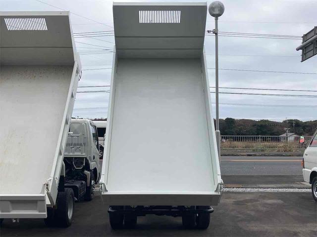 タイタントラック 強化ダンプ 2.0t 低床ダンプ トラック MT 後輪ダブル ESC エアコン パワーステアリング パワーウィンドウ 運転席エアバッグ(17枚目)