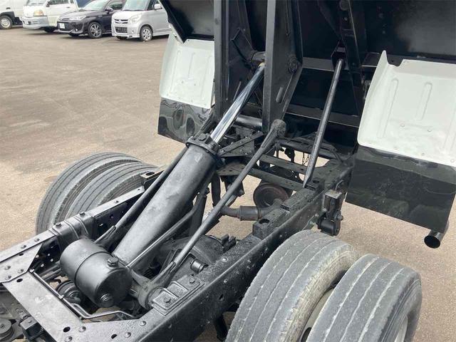 タイタントラック 強化ダンプ 2.0t 低床ダンプ トラック MT 後輪ダブル ESC エアコン パワーステアリング パワーウィンドウ 運転席エアバッグ(21枚目)
