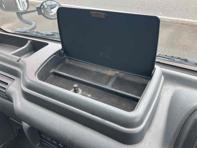 タイタントラック 強化ダンプ 2.0t 低床ダンプ トラック MT 後輪ダブル ESC エアコン パワーステアリング パワーウィンドウ 運転席エアバッグ(41枚目)