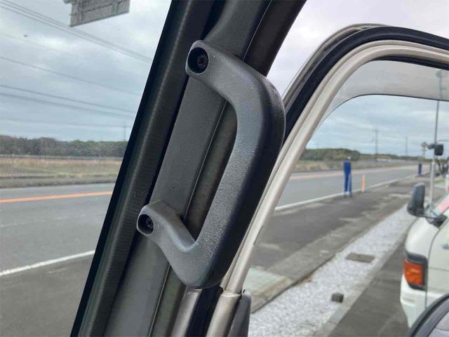 タイタントラック 強化ダンプ 2.0t 低床ダンプ トラック MT 後輪ダブル ESC エアコン パワーステアリング パワーウィンドウ 運転席エアバッグ(47枚目)