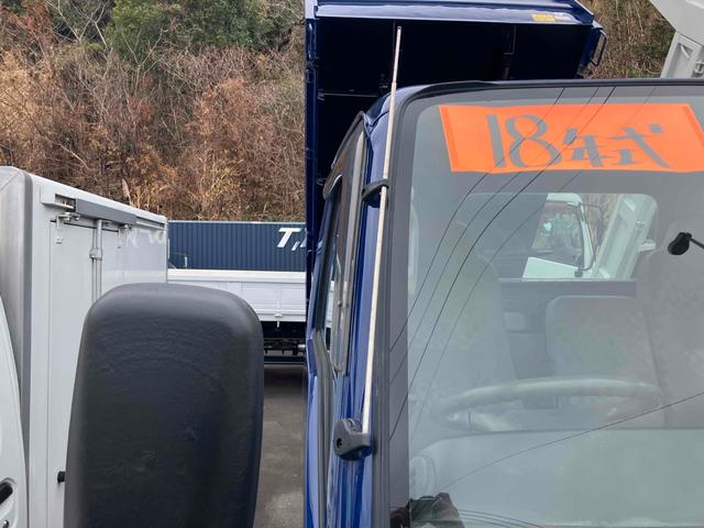 タイタントラック 3.0tダンプ 走行距離85000km トラック MT 後輪ダブル ESC エアコン パワーステアリング パワーウィンドウ 運転席エアバッグ(11枚目)