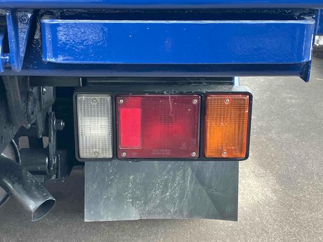 タイタントラック 3.0tダンプ 走行距離85000km トラック MT 後輪ダブル ESC エアコン パワーステアリング パワーウィンドウ 運転席エアバッグ(28枚目)
