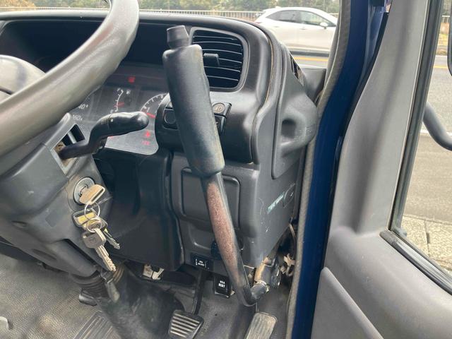 タイタントラック 3.0tダンプ 走行距離85000km トラック MT 後輪ダブル ESC エアコン パワーステアリング パワーウィンドウ 運転席エアバッグ(60枚目)