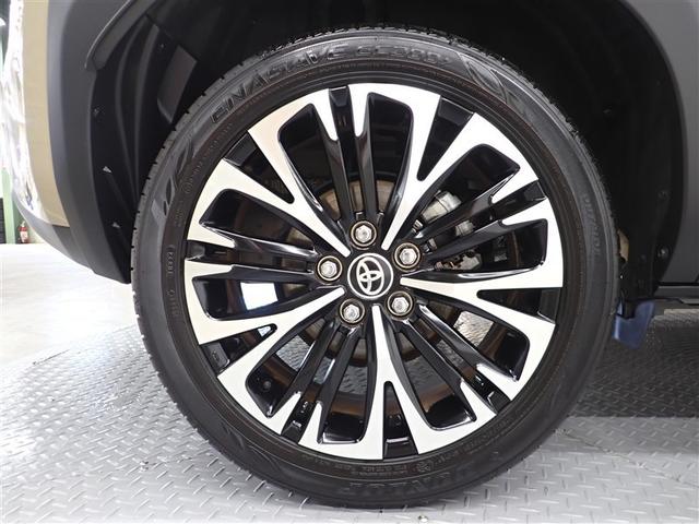 �������h���X�A�b�v���Ă���鏃���A���~�z�C�[��