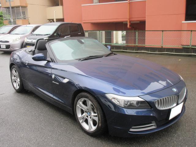 Ｚ４ ｓＤｒｉｖｅ３５ｉ　オープンカー　ナビ　ＴＶ　クリアランスソナー　オートクルーズコントロール　オートライト　ＨＩＤ　ＡＴ　キーレスエントリー　シートヒーター　アルミホイール　盗難防止システム　ＡＢＳ　ＣＤ　ＤＶＤ再生（42枚目）