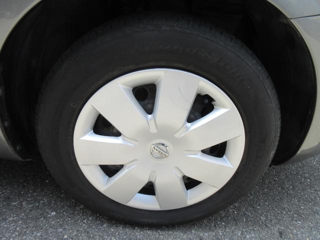 ノート １５Ｘ　ＳＶ＋プラズマ　ＥＴＣ　バックカメラ　ナビ　ＴＶ　電動格納ミラー　ＣＶＴ　盗難防止システム　衝突安全ボディ　記録簿　ＡＢＳ　Ｂｌｕｅｔｏｏｔｈ　エアコン　パワーステアリング　パワーウィンドウ　運転席エアバッグ（32枚目）