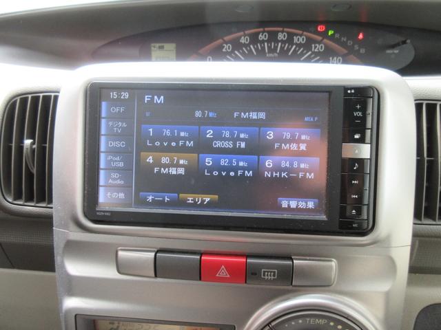タント Ｘ　電動スライドドア　ナビ　ＴＶ　スマートキー　アイドリングストップ　電動格納ミラー　ベンチシート　ＣＶＴ　盗難防止システム　ＡＢＳ　ＣＤ　ＵＳＢ　衝突安全ボディ　エアコン　パワーステアリング（6枚目）