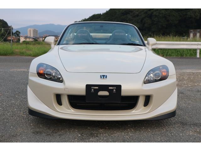 Ｓ２０００ タイプＳ　１オーナー・実　走　行・点検記録簿付き・修復歴無し・１３１４１キロ・後期モデル・６速ミッション・純正ナビ・ＴＶ・（2枚目）