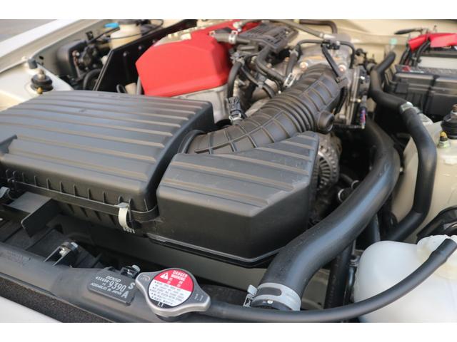 Ｓ２０００ タイプＳ　１オーナー・実　走　行・点検記録簿付き・修復歴無し・１３１４１キロ・後期モデル・６速ミッション・純正ナビ・ＴＶ・（33枚目）