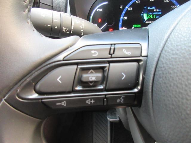 ヤリスクロス ハイブリッドZ ETC 全周囲カメラ クリアランスソナー オートクルーズコントロール レーンアシスト パワーシート 衝突被害軽減システム オートマチックハイビーム オートライト LEDヘッドランプ 電動リアゲート(10枚目)