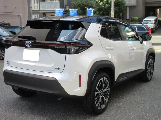 ヤリスクロス ハイブリッドZ ETC 全周囲カメラ クリアランスソナー オートクルーズコントロール レーンアシスト パワーシート 衝突被害軽減システム オートマチックハイビーム オートライト LEDヘッドランプ 電動リアゲート(15枚目)