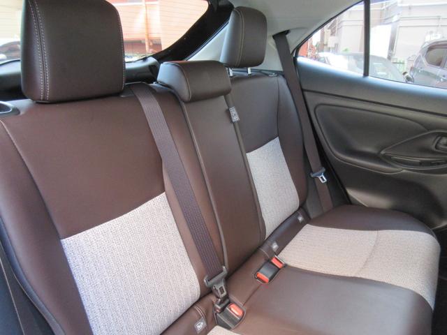 ヤリスクロス ハイブリッドZ ETC 全周囲カメラ クリアランスソナー オートクルーズコントロール レーンアシスト パワーシート 衝突被害軽減システム オートマチックハイビーム オートライト LEDヘッドランプ 電動リアゲート(32枚目)