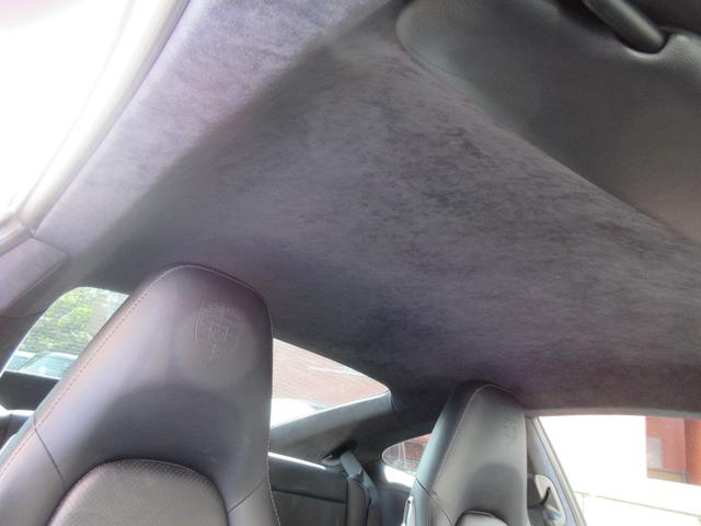 ９１１ ９１１カレラブラックエディション　ＥＴＣ　バックカメラ　ナビ　クリアランスソナー　オートクルーズコントロール　ＡＴ　ＨＩＤ　アイドリングストップ　電動格納ミラー　シートヒーター　アルミホイール　パワーシート　盗難防止システム　ＡＢＳ（15枚目）