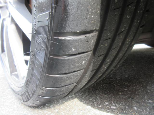 ９１１ ９１１カレラブラックエディション　ＥＴＣ　バックカメラ　ナビ　クリアランスソナー　オートクルーズコントロール　ＡＴ　ＨＩＤ　アイドリングストップ　電動格納ミラー　シートヒーター　アルミホイール　パワーシート　盗難防止システム　ＡＢＳ（40枚目）