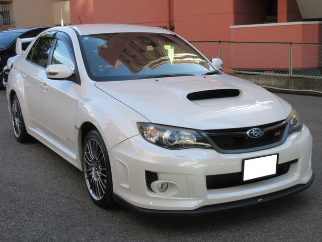 インプレッサ ＷＲＸ　ＳＴｉ　４ＷＤ　ドライブレコーダー　ＥＴＣ　バックカメラ　ナビ　ＴＶ　アルミホイール　ＨＩＤ　ＭＴ　シートヒーター　スマートキー　電動格納ミラー　盗難防止システム　パワーシート　ＣＤ　ＵＳＢ（13枚目）