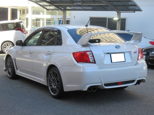 インプレッサ ＷＲＸ　ＳＴｉ　４ＷＤ　ドライブレコーダー　ＥＴＣ　バックカメラ　ナビ　ＴＶ　アルミホイール　ＨＩＤ　ＭＴ　シートヒーター　スマートキー　電動格納ミラー　盗難防止システム　パワーシート　ＣＤ　ＵＳＢ（17枚目）