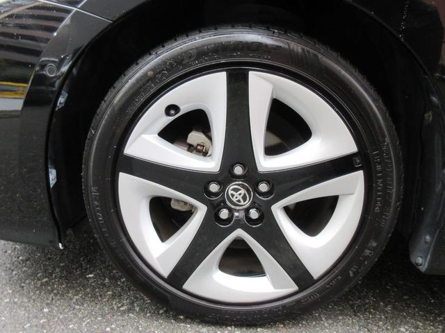 プリウス Aツーリングセレクション ETC クリアランスソナー レーンアシスト オートクルーズコントロール パークアシスト 衝突被害軽減システム バックカメラ ナビ TV アルミホイール オートマチックハイビーム オートライト(30枚目)