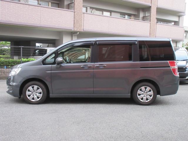 ステップワゴン Ｇ　ＥＴＣ　バックカメラ　ナビ　キーレスエントリー　アイドリングストップ　電動格納ミラー　３列シート　フルフラット　ＣＶＴ　アルミホイール　ＣＤ　ＤＶＤ再生　ＵＳＢ　記録簿　盗難防止システム（27枚目）