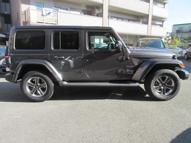 ジープ・ラングラーアンリミテッド サハラ 4WD ドライブレコーダー バックカメラ クリアランスソナー オートクルーズコントロール 衝突被害軽減システム サンルーフ ナビ TV オートライト LEDヘッドランプ アルミホイール スマートキー(14枚目)