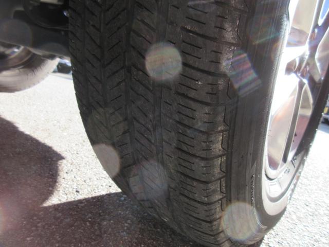 ジープ・ラングラーアンリミテッド サハラ 4WD ドライブレコーダー バックカメラ クリアランスソナー オートクルーズコントロール 衝突被害軽減システム サンルーフ ナビ TV オートライト LEDヘッドランプ アルミホイール スマートキー(26枚目)