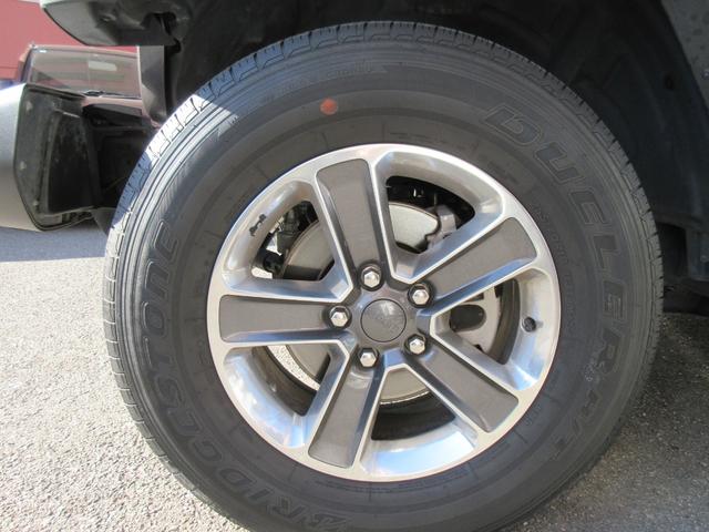 ジープ・ラングラーアンリミテッド サハラ 4WD ドライブレコーダー バックカメラ クリアランスソナー オートクルーズコントロール 衝突被害軽減システム サンルーフ ナビ TV オートライト LEDヘッドランプ アルミホイール スマートキー(39枚目)