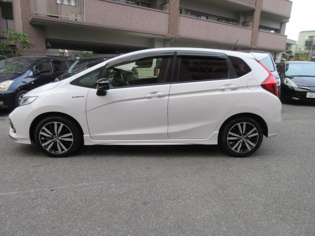 フィットハイブリッド Ｓ　ホンダセンシング　ハイブリッド　ＥＴＣ　バックカメラ　ナビ　オートクルーズコントロール　レーンアシスト　衝突被害軽減システム　ＬＥＤヘッドランプ　スマートキー　ＡＴ　盗難防止システム　衝突安全ボディ　アルミホイール（28枚目）