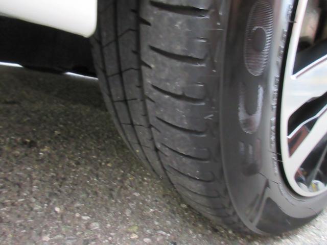 フィットハイブリッド Ｓ　ホンダセンシング　ハイブリッド　ＥＴＣ　バックカメラ　ナビ　オートクルーズコントロール　レーンアシスト　衝突被害軽減システム　ＬＥＤヘッドランプ　スマートキー　ＡＴ　盗難防止システム　衝突安全ボディ　アルミホイール（32枚目）