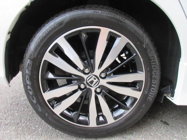 フィットハイブリッド Ｓ　ホンダセンシング　ハイブリッド　ＥＴＣ　バックカメラ　ナビ　オートクルーズコントロール　レーンアシスト　衝突被害軽減システム　ＬＥＤヘッドランプ　スマートキー　ＡＴ　盗難防止システム　衝突安全ボディ　アルミホイール（33枚目）