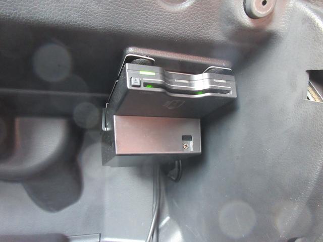 ポロ TSIハイライン マイスター ドライブレコーダー ETC バックカメラ TV オートクルーズコントロール 衝突被害軽減システム アルミホイール オートライト LEDヘッドランプ アイドリングストップ シートヒーター AT(11枚目)