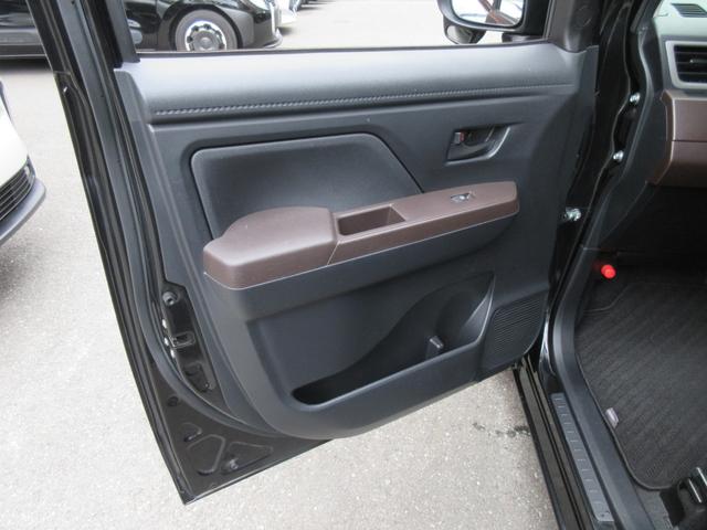 ルーミー Ｇ　衝突回避支援ブレーキ　障害物センサー　両側パワースライドドア　純正ナビ　ＴＶ　Ｂｌｕｅｔｏｏｔｈオーディオ　禁煙車　ワンオーナー　衝突警報　車線逸脱警報　誤発進抑制制御　クルーズコントロール（27枚目）