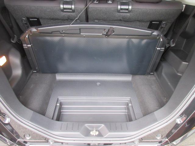 ルーミー Ｇ　衝突回避支援ブレーキ　障害物センサー　両側パワースライドドア　純正ナビ　ＴＶ　Ｂｌｕｅｔｏｏｔｈオーディオ　禁煙車　ワンオーナー　衝突警報　車線逸脱警報　誤発進抑制制御　クルーズコントロール（38枚目）