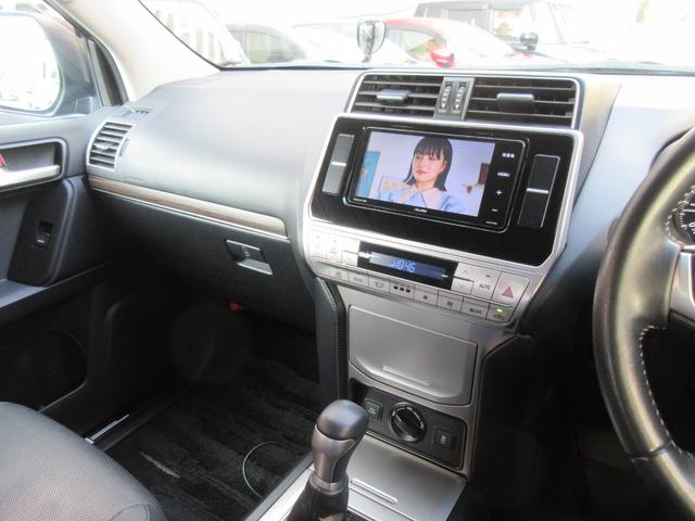 ランドクルーザープラド TX Lパッケージ 4WD ETC バックカメラ クリアランスソナー オートクルーズコントロール レーンアシスト パワーシート 衝突被害軽減システム サンルーフ ナビ TV オートマチックハイビーム LEDヘッドランプ(3枚目)