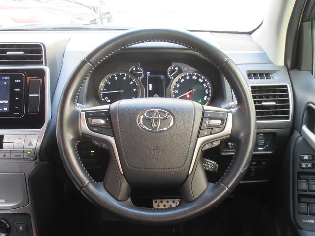 ランドクルーザープラド TX Lパッケージ 4WD ETC バックカメラ クリアランスソナー オートクルーズコントロール レーンアシスト パワーシート 衝突被害軽減システム サンルーフ ナビ TV オートマチックハイビーム LEDヘッドランプ(12枚目)