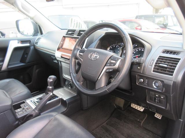 ランドクルーザープラド TX Lパッケージ 4WD ETC バックカメラ クリアランスソナー オートクルーズコントロール レーンアシスト パワーシート 衝突被害軽減システム サンルーフ ナビ TV オートマチックハイビーム LEDヘッドランプ(19枚目)