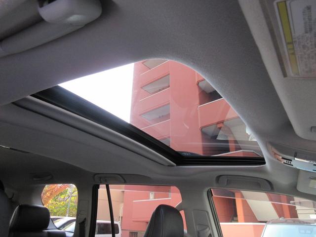 ランドクルーザープラド TX Lパッケージ 4WD ETC バックカメラ クリアランスソナー オートクルーズコントロール レーンアシスト パワーシート 衝突被害軽減システム サンルーフ ナビ TV オートマチックハイビーム LEDヘッドランプ(21枚目)