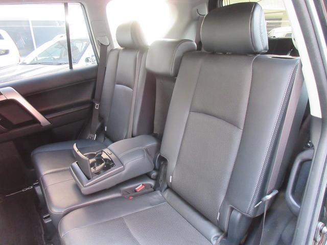 ランドクルーザープラド TX Lパッケージ 4WD ETC バックカメラ クリアランスソナー オートクルーズコントロール レーンアシスト パワーシート 衝突被害軽減システム サンルーフ ナビ TV オートマチックハイビーム LEDヘッドランプ(31枚目)