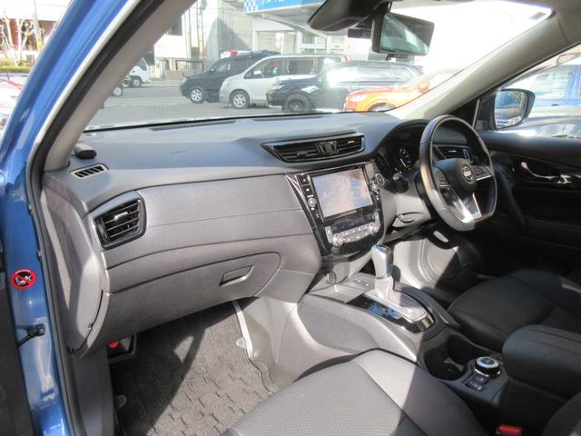 エクストレイル 20Xi Vセレクション 4WD ETC 全周囲カメラ クリアランスソナー オートクルーズコントロール パワーシート 衝突被害軽減システム ナビ TV オートライト LEDヘッドランプ 電動リアゲート アルミホイール(29枚目)