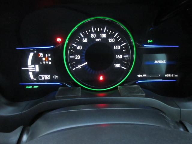 ヴェゼル ハイブリッドX バックカメラ オートクルーズコントロール 衝突被害軽減システム TV オートライト LEDヘッドランプ アルミホイール スマートキー 電動格納ミラー AT 盗難防止システム 衝突安全ボディ CD(10枚目)