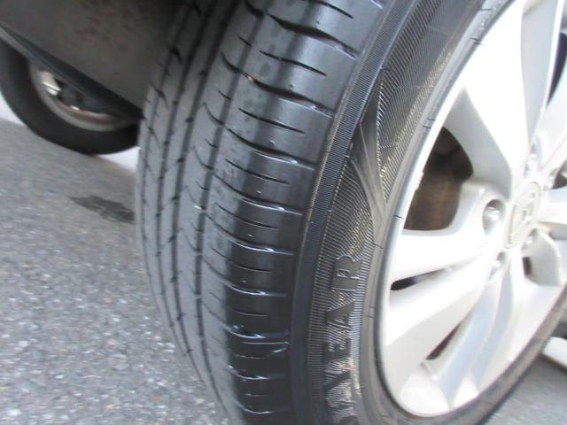 ヴェゼル ハイブリッドX バックカメラ オートクルーズコントロール 衝突被害軽減システム TV オートライト LEDヘッドランプ アルミホイール スマートキー 電動格納ミラー AT 盗難防止システム 衝突安全ボディ CD(34枚目)