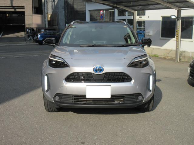 ヤリスクロス ハイブリッドＺ　ＥＴＣ　バックカメラ　クリアランスソナー　オートクルーズコントロール　レーンアシスト　パワーシート　衝突被害軽減システム　ナビ　ＴＶ　オートライト　ＬＥＤヘッドランプ　アルミホイール　スマートキー（12枚目）