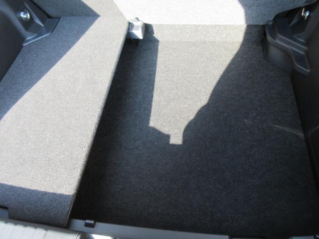 ヤリスクロス ハイブリッドＺ　ＥＴＣ　バックカメラ　クリアランスソナー　オートクルーズコントロール　レーンアシスト　パワーシート　衝突被害軽減システム　ナビ　ＴＶ　オートライト　ＬＥＤヘッドランプ　アルミホイール　スマートキー（22枚目）