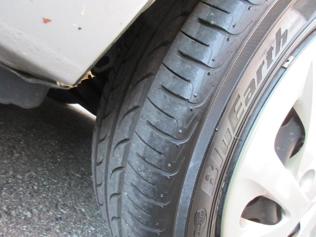 アクア S ETC ナビ TV キーレスエントリー アイドリングストップ 電動格納ミラー CVT 盗難防止システム 衝突安全ボディ ABS ESC CD エアコン パワーステアリング パワーウィンドウ(31枚目)