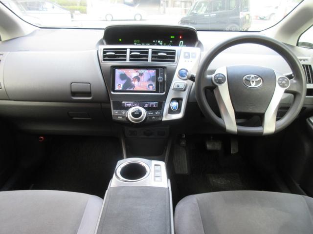プリウスアルファ Ｓ　Ｌセレクション　ＥＴＣ　バックカメラ　ナビ　ＴＶ　スマートキー　電動格納ミラー　ＣＶＴ　盗難防止システム　衝突安全ボディ　ＡＢＳ　ＣＤ　ＤＶＤ再生　ＵＳＢ　Ｂｌｕｅｔｏｏｔｈ　エアコン　パワーステアリング（2枚目）