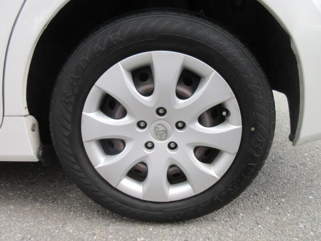 プリウスアルファ Ｓ　Ｌセレクション　ＥＴＣ　バックカメラ　ナビ　ＴＶ　スマートキー　電動格納ミラー　ＣＶＴ　盗難防止システム　衝突安全ボディ　ＡＢＳ　ＣＤ　ＤＶＤ再生　ＵＳＢ　Ｂｌｕｅｔｏｏｔｈ　エアコン　パワーステアリング（24枚目）