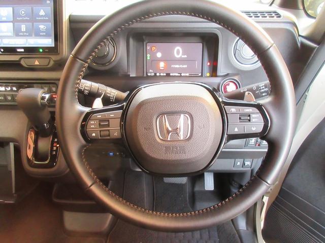 Ｎ－ＢＯＸカスタム ターボ　ホンダセンシング　衝突軽減ブレーキ　アダプティブクルーズコントロール　車線維持支援システム　パーキングセンサー　ＥＴＣ　バックカメラ　両側電動スライドドア　レーンアシスト　衝突被害軽減システム　ＬＥＤ（3枚目）