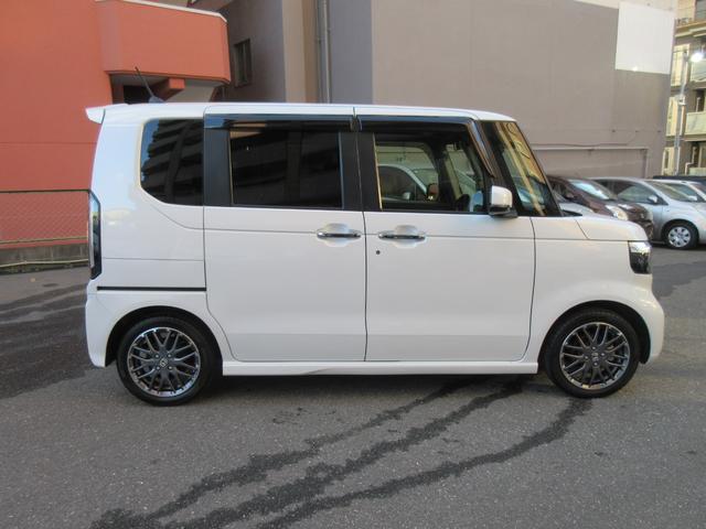 Ｎ－ＢＯＸカスタム ターボ　ホンダセンシング　衝突軽減ブレーキ　アダプティブクルーズコントロール　車線維持支援システム　パーキングセンサー　ＥＴＣ　バックカメラ　両側電動スライドドア　レーンアシスト　衝突被害軽減システム　ＬＥＤ（14枚目）