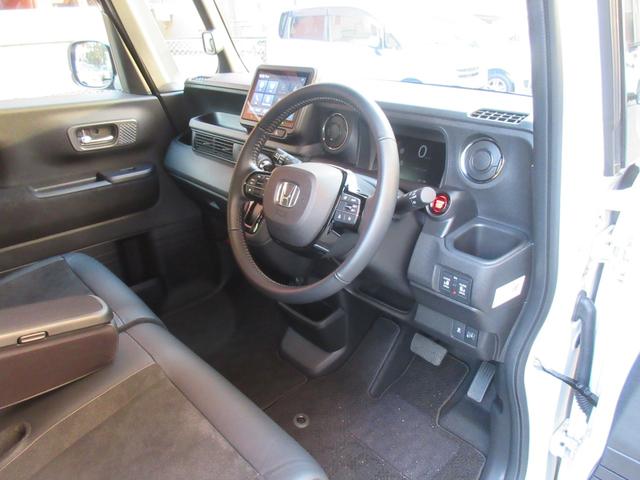 Ｎ－ＢＯＸカスタム ターボ　ホンダセンシング　衝突軽減ブレーキ　アダプティブクルーズコントロール　車線維持支援システム　パーキングセンサー　ＥＴＣ　バックカメラ　両側電動スライドドア　レーンアシスト　衝突被害軽減システム　ＬＥＤ（24枚目）